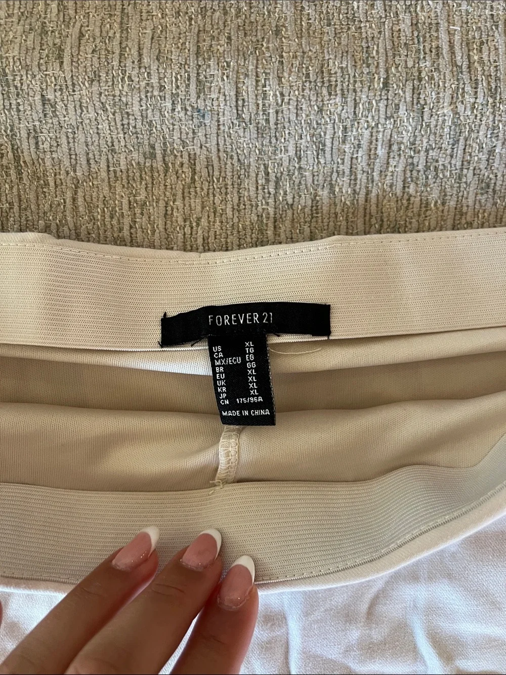 Forever 21 Beige Elastic Waist Skirt